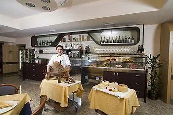 Residenza Fontanelle Отель Перуджа