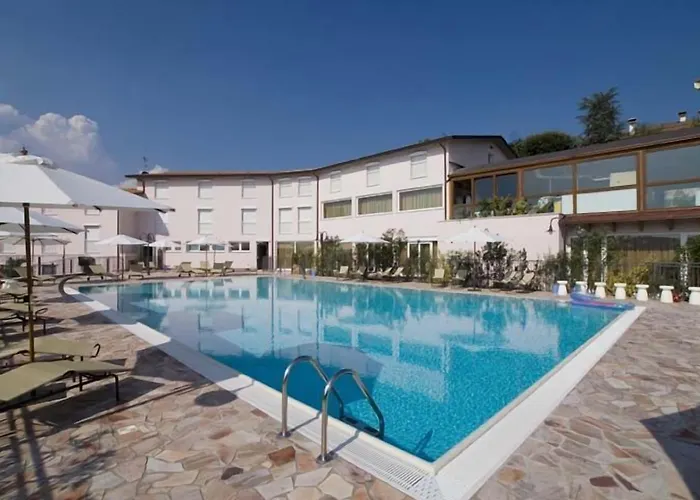 Hotel Residenza Fontanelle 3*